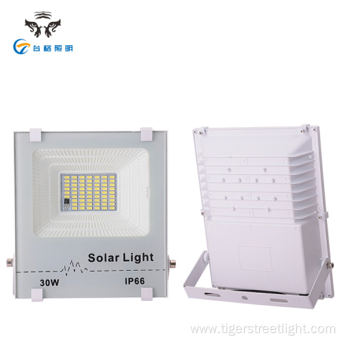 High brightness aluminum flood light